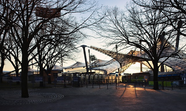 涌现出各种 涌现出各种