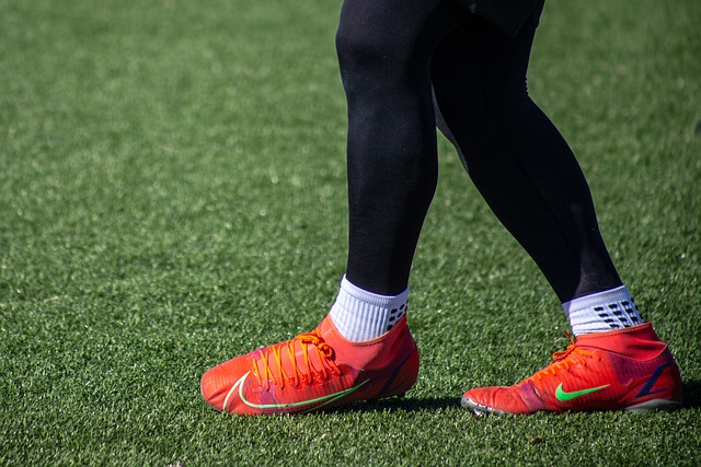 更是年轻球 更是年轻球